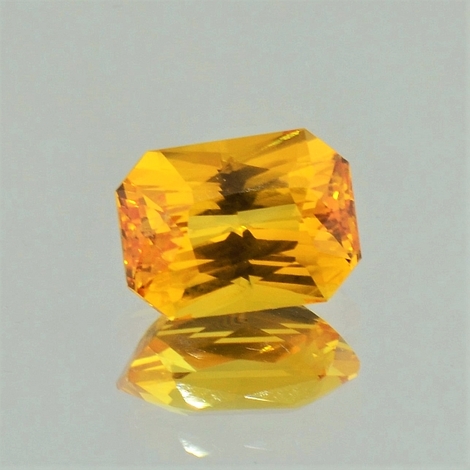 Saphir octagon-princess orangegelb 4,00 ct