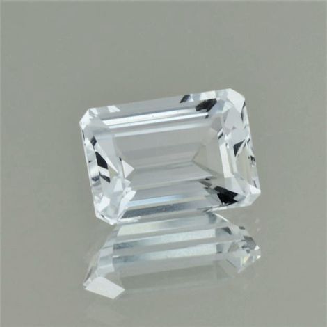 Topaz octagon colorless 6.53 ct.