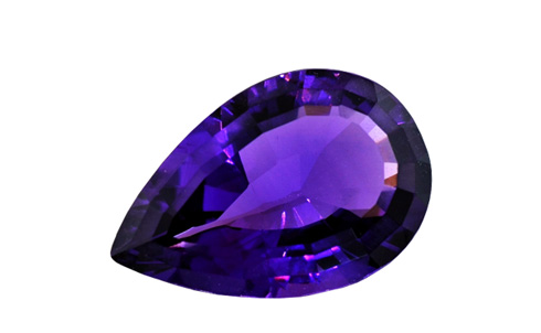 Amethyst im Tropfenschliff