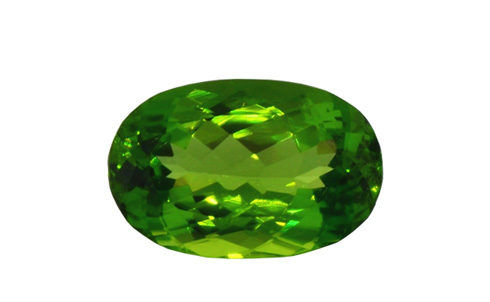 Peridot im Tropfenschliff