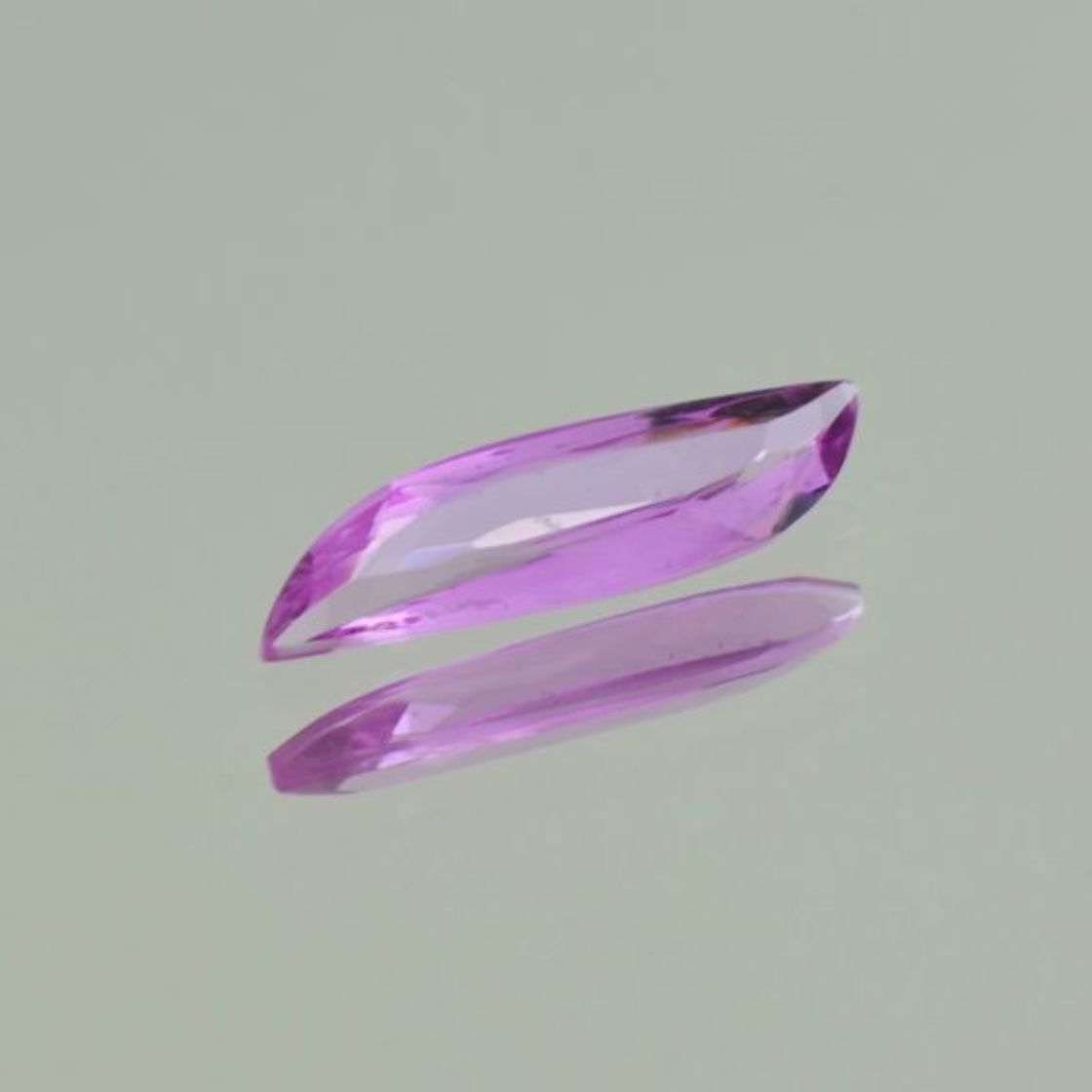 Topaz Fantasy vivid pink untreated 2.29 ct