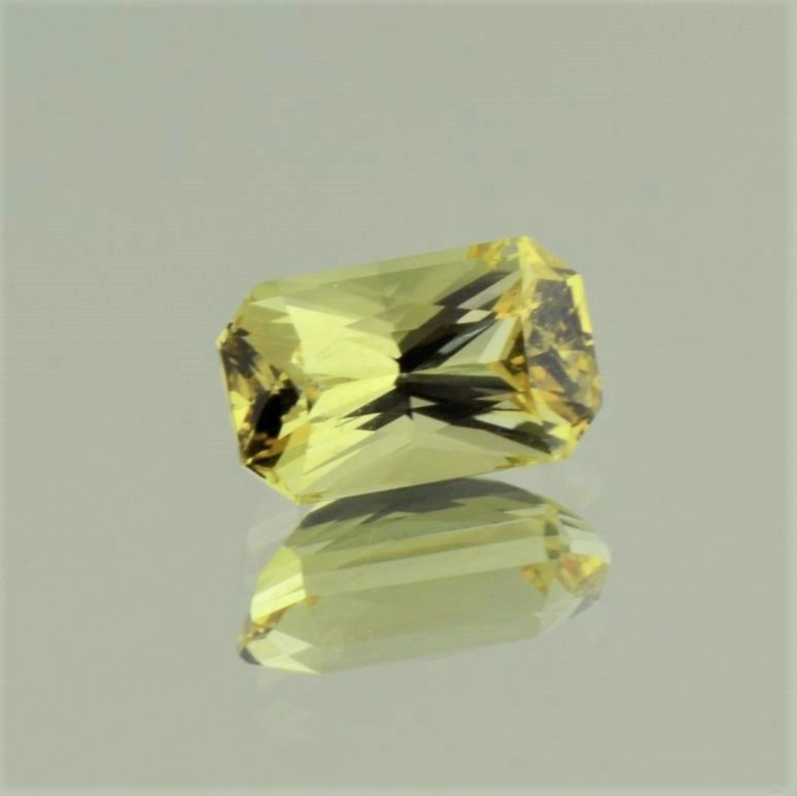 Chrysoberyll octagon-princess gelb 3,46 ct.
