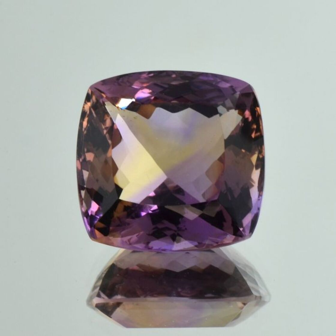 Ametrine cushion lilac/yellow 33.78 ct