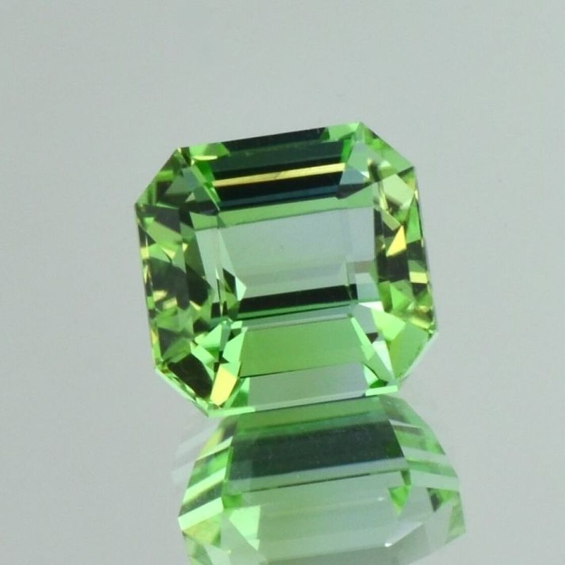 Tourmaline octagon bluish light green 9.06 ct.