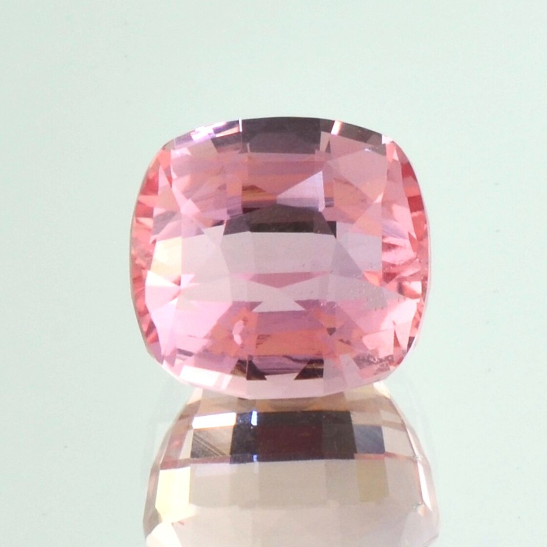 Topaz cushion pink untreated 12.18 ct.