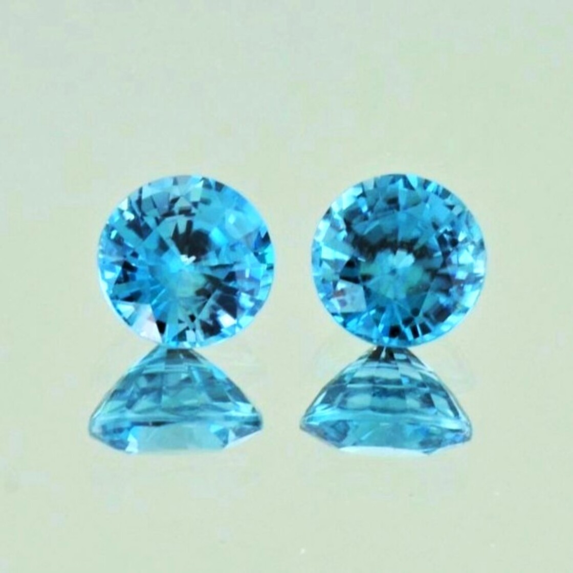 Zirkon Duo rund blau 6,50 ct