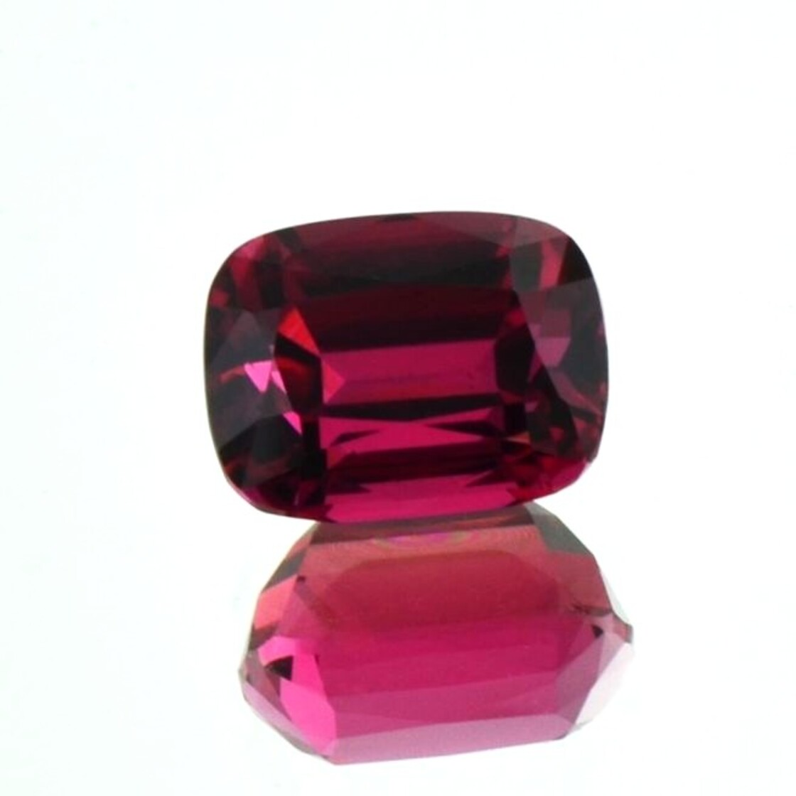 Rubellite Tourmaline cushion purplish red 5.78 ct.