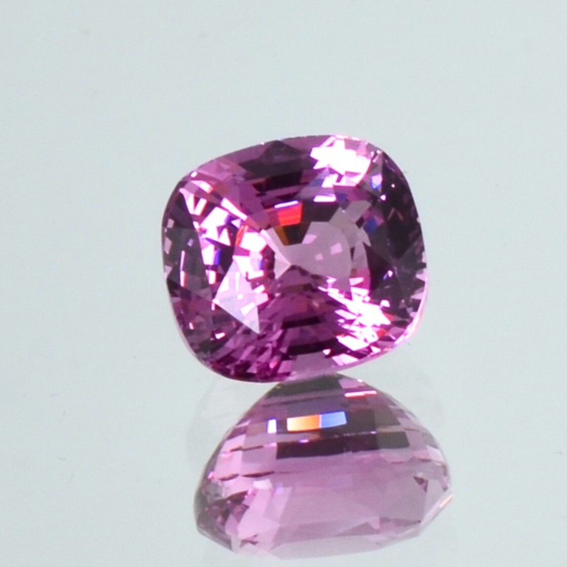 Spinell antik pink-rosa 3,08 ct.