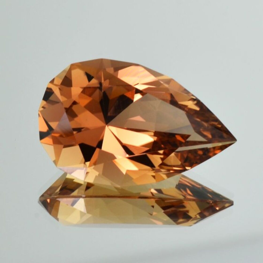 Topaz pear orange brown 41.22 ct.