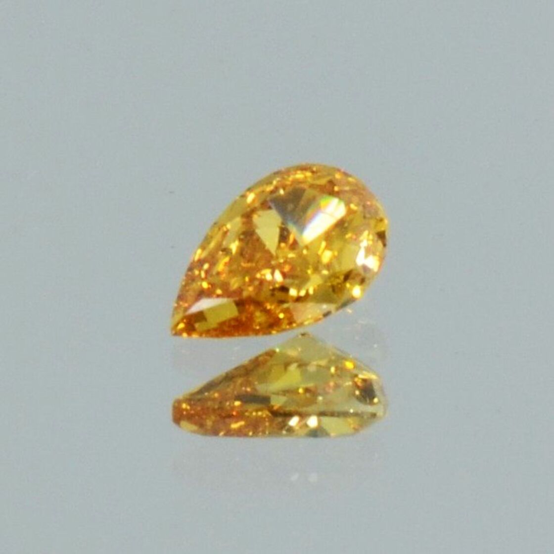 fancy diamond pear orange si1 0.26 ct