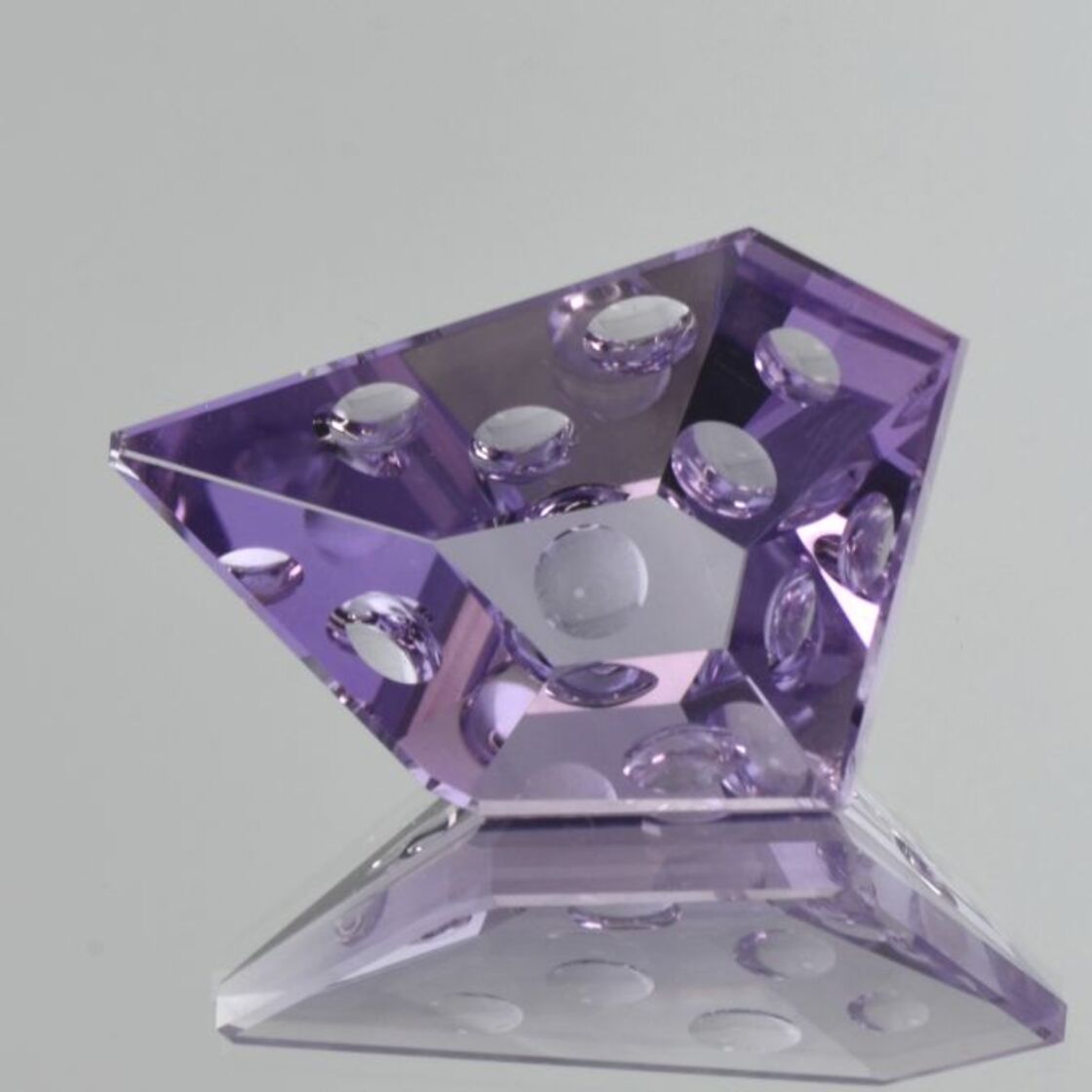 Amethyst Design-Fantasy lila 46,92 ct.