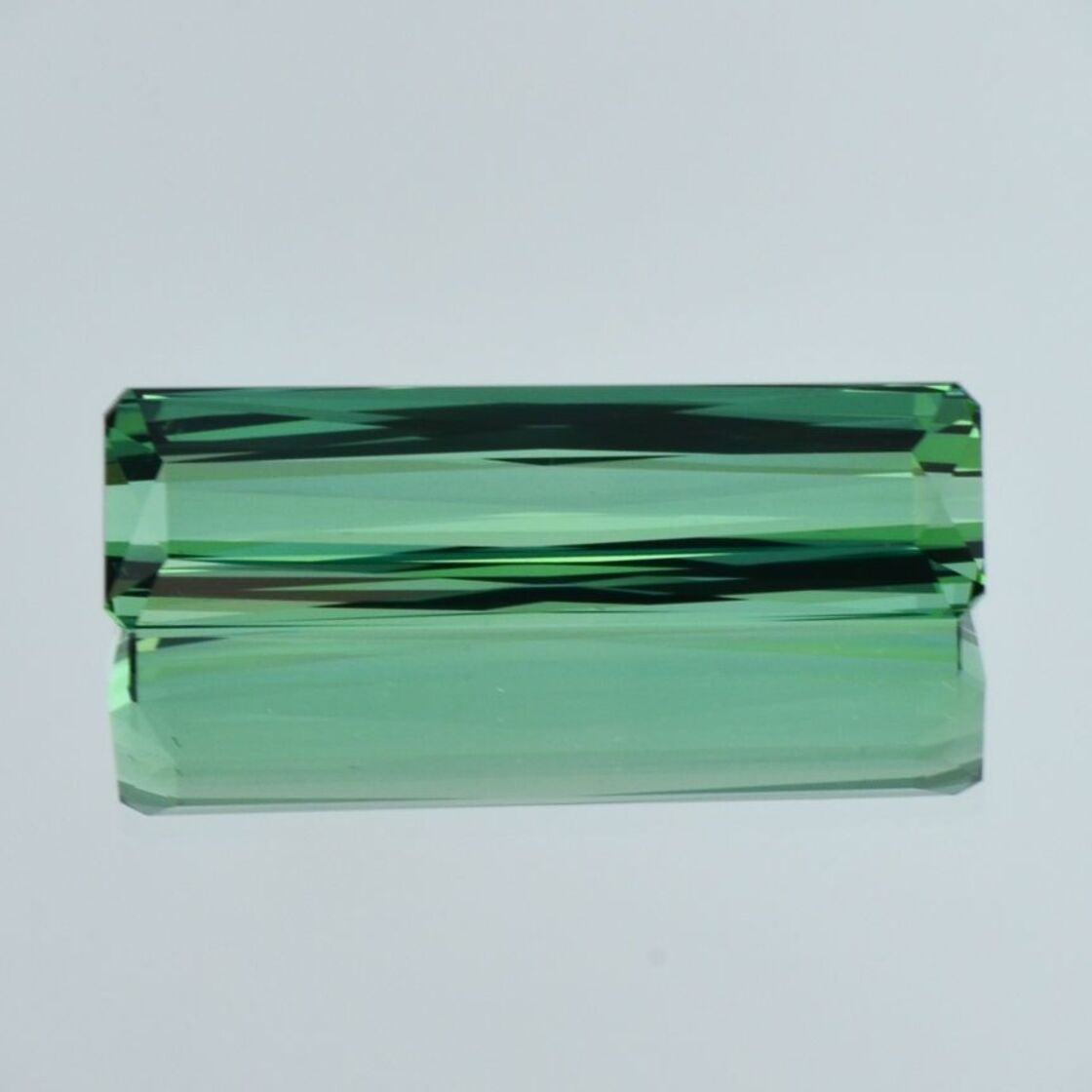 Tourmaline octagon bluish green 21.68 ct.
