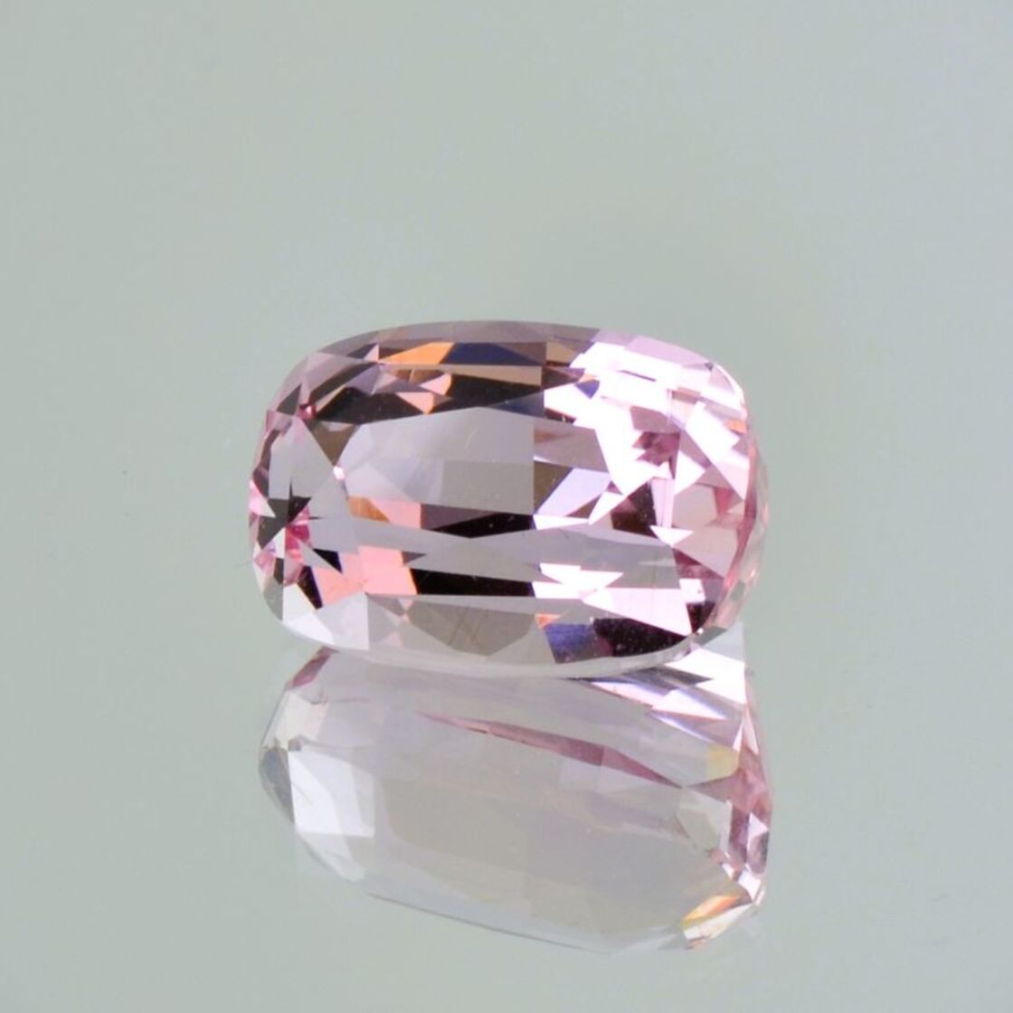Topaz cushion light pink untreated 10.79 ct.