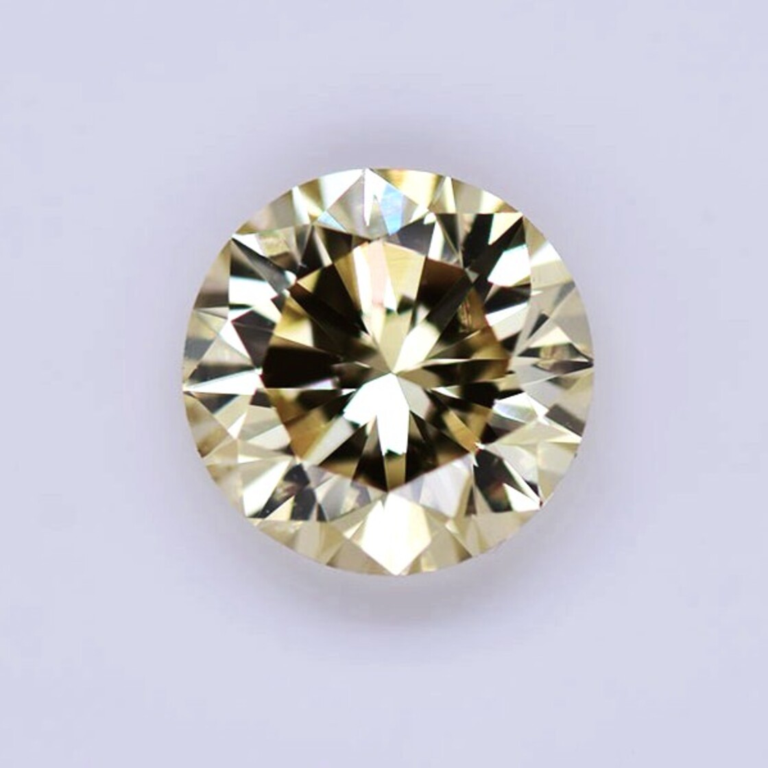 fancy diamond round brilliant champagne  vs 1.01 ct.