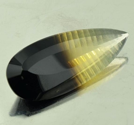 Bicolor Quartz Tropfen-Laser 25.82 Bicolor Quartz Tropfen-Laser 25.82