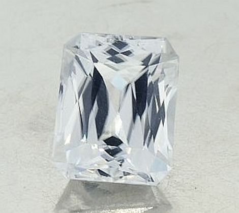 Zircon Octagon colorless 9.71 ct Zircon Octagon colorless 9.71 ct