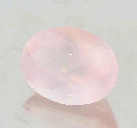 Rose-Quartz oval-checkerboard 26.20 ct Rose-Quartz oval-checkerboard 26.20 ct