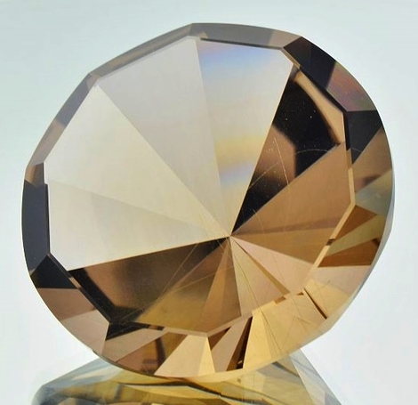 Rauchquarz, Design-Rund facettiert (292,65 ct.) aus Brasilien Rauchquarz, Design-Rund facettiert (292,65 ct.) aus Brasilien