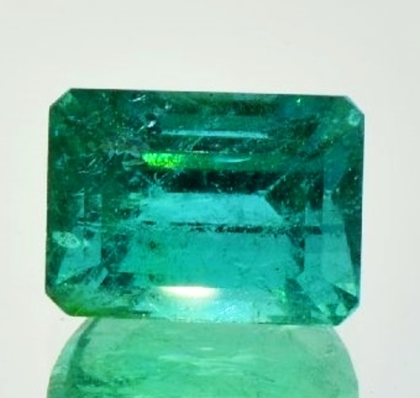 Emerald octagon 10.24 ct Emerald octagon 10.24 ct