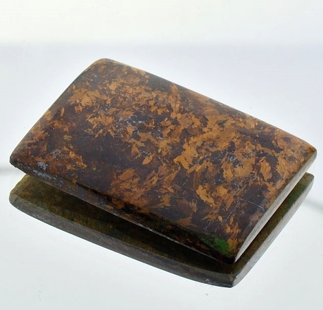 Bronzit, Rechteck (80,45 ct.) aus Afrika Bronzit, Rechteck (80,45 ct.) aus Afrika