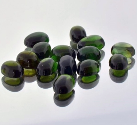 Verdelith Lot Cabo Oval 38,92 ct Verdelith Lot Cabo Oval 38,92 ct