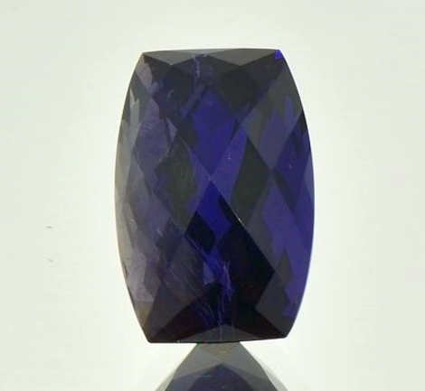 Iolith Antikoval-Schachbrett dunkelblau 11,91 ct Iolith Antikoval-Schachbrett dunkelblau 11,91 ct