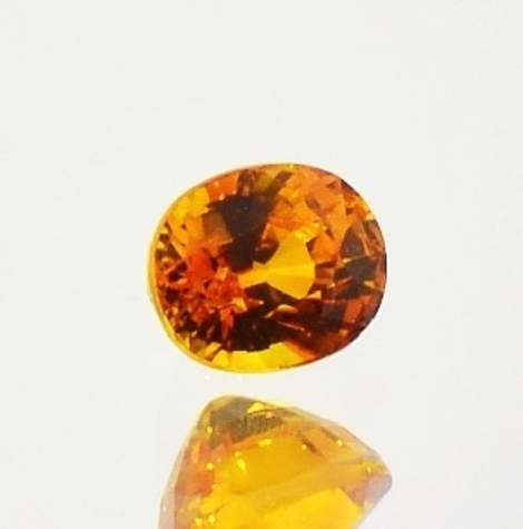 Saphir, Oval facettiert (1,03 ct.) aus Tansania (Songea) Saphir, Oval facettiert (1,03 ct.) aus Tansania (Songea)
