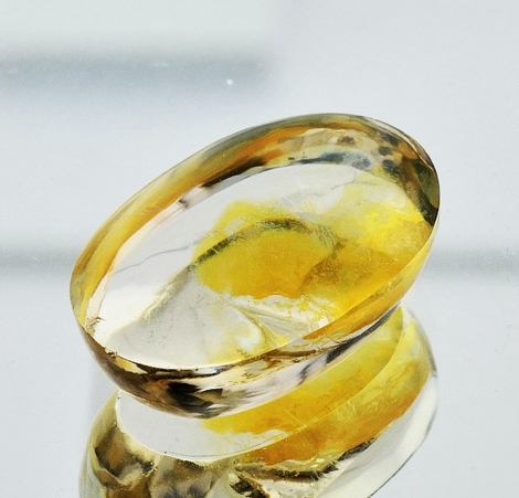 Einschlussquarz oval 20,64 ct Einschlussquarz oval 20,64 ct