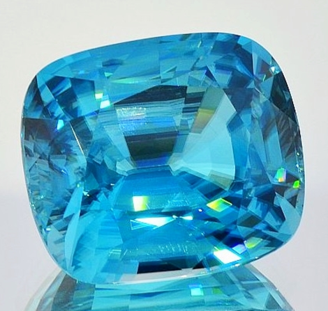 Zirkon Antik blau 41,26 ct Zirkon Antik blau 41,26 ct