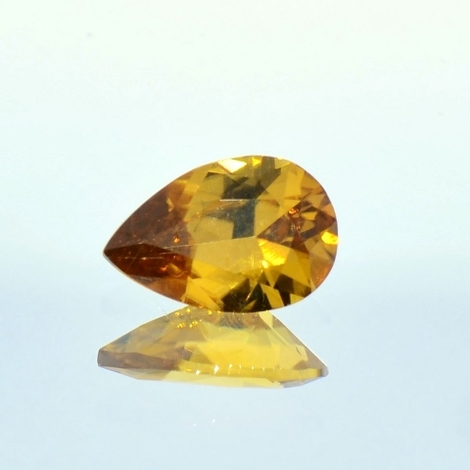 Zirkon, Tropfen facettiert (1,72 ct.) aus Madagaskar (Ambanja) Zirkon, Tropfen facettiert (1,72 ct.) aus Madagaskar (Ambanja)