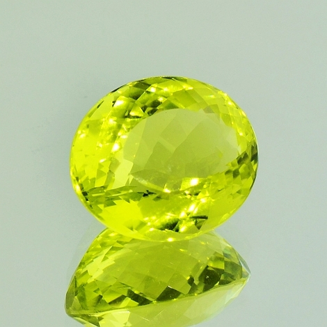 Lemon-Quarz, Oval facettiert (16,14 ct.) aus Brasilien (Goiás, Ouro Verde) Lemon-Quarz, Oval facettiert (16,14 ct.) aus Brasilien (Goiás, Ouro Verde)