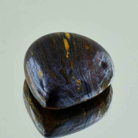 Tiger-Iron pear 33.91 ct Tiger-Iron pear 33.91 ct