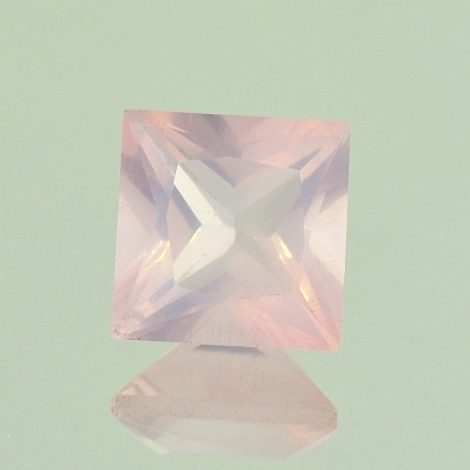 Rosenquarz, Princess (ca. 3,3 ct.) aus Brasilien Rosenquarz, Princess (ca. 3,3 ct.) aus Brasilien