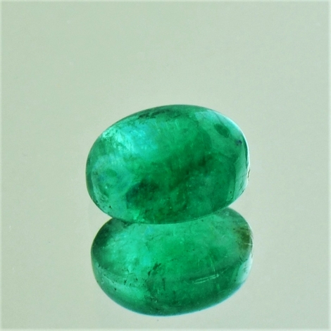 Emerald Cabochon oval 1.90 ct Emerald Cabochon oval 1.90 ct