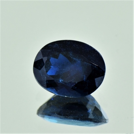 Indigolith, Oval facettiert (2,77 ct.) aus Brasilien Indigolith, Oval facettiert (2,77 ct.) aus Brasilien