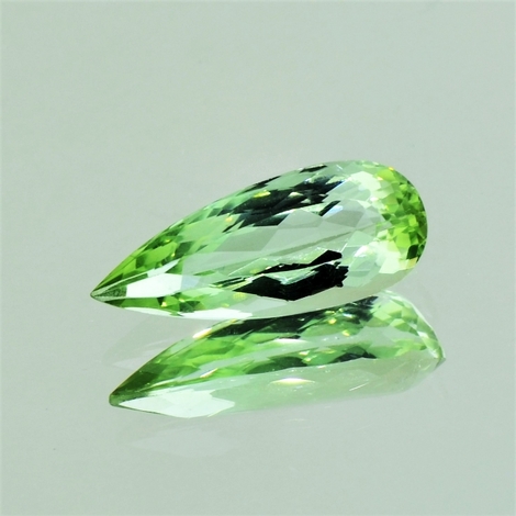 Edelberyll, Tropfen facettiert (4,66 ct.) aus Brasilien Edelberyll, Tropfen facettiert (4,66 ct.) aus Brasilien