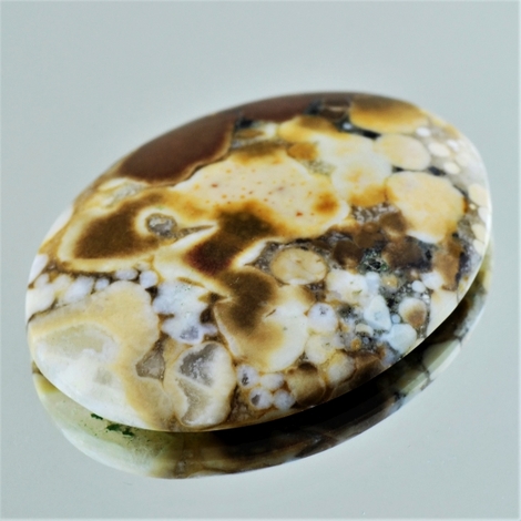 Jasper Cabochon oval 54.85 ct Jasper Cabochon oval 54.85 ct