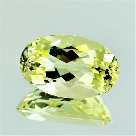 Edelberyll, Oval facettiert (11,81 ct.) aus Brasilien Edelberyll, Oval facettiert (11,81 ct.) aus Brasilien