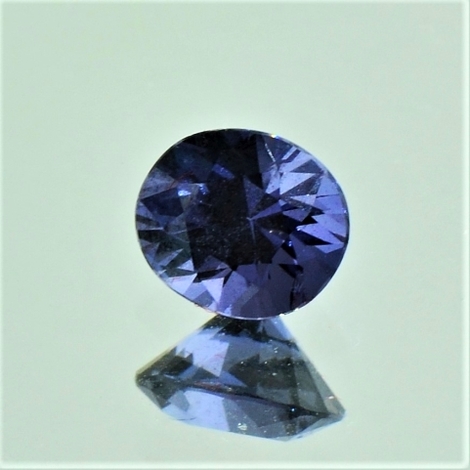 Spinell, Oval facettiert (1,08 ct.) aus Burma (Myanmar) Spinell, Oval facettiert (1,08 ct.) aus Burma (Myanmar)