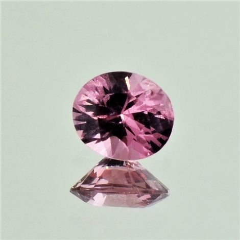 Spinel oval light pink 1.24 ct Spinel oval light pink 1.24 ct