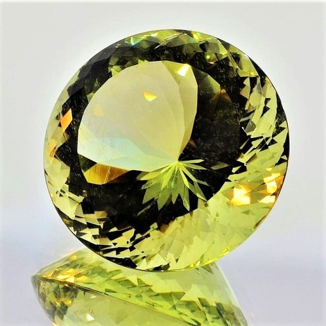 Heliodor, Rund facettiert (40,36 ct.) aus Brasilien (Minas Gerais) Heliodor, Rund facettiert (40,36 ct.) aus Brasilien (Minas Gerais)