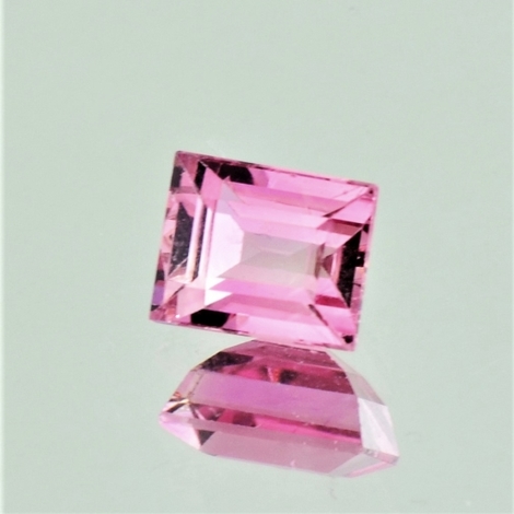 Tourmaline Baguette light pink 1.72 ct Tourmaline Baguette light pink 1.72 ct