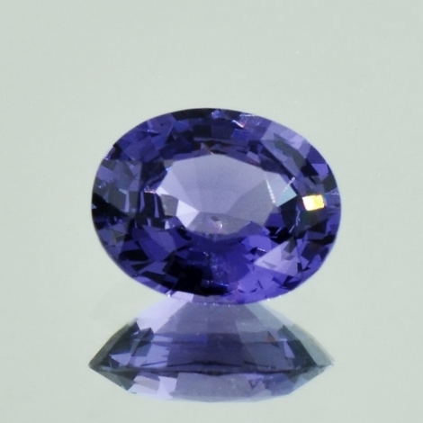 Spinell, Oval facettiert (3,21 ct.) aus Sri Lanka Spinell, Oval facettiert (3,21 ct.) aus Sri Lanka