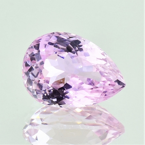 Kunzit Tropfen 16,88 ct