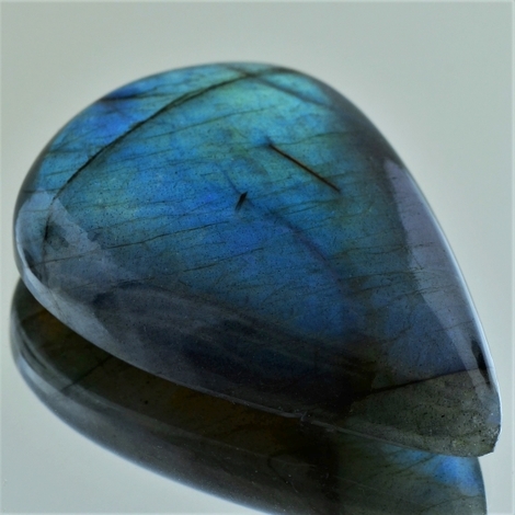 Labradorite Cabochon pear bluish-green 103.96 ct Labradorite Cabochon pear bluish-green 103.96 ct