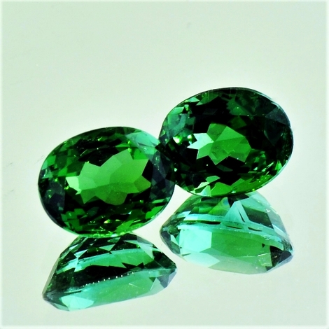 Green Tourmaline Pair oval 7.56 ct Green Tourmaline Pair oval 7.56 ct