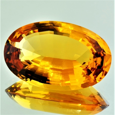 Citrin, Oval facettiert (68,73 ct.) aus Brasilien Citrin, Oval facettiert (68,73 ct.) aus Brasilien