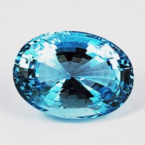 Aquamarin oval intensives-Hellblau 28,40 ct Aquamarin oval intensives-Hellblau 28,40 ct