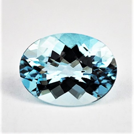 Aquamarin Oval-Schachbrett 8,50 ct Aquamarin Oval-Schachbrett 8,50 ct