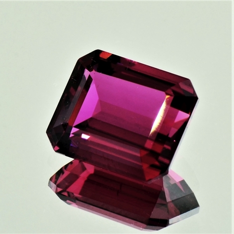 Rubellite Tourmaline octagon pinkish purple 7.41 ct Rubellite Tourmaline octagon pinkish purple 7.41 ct
